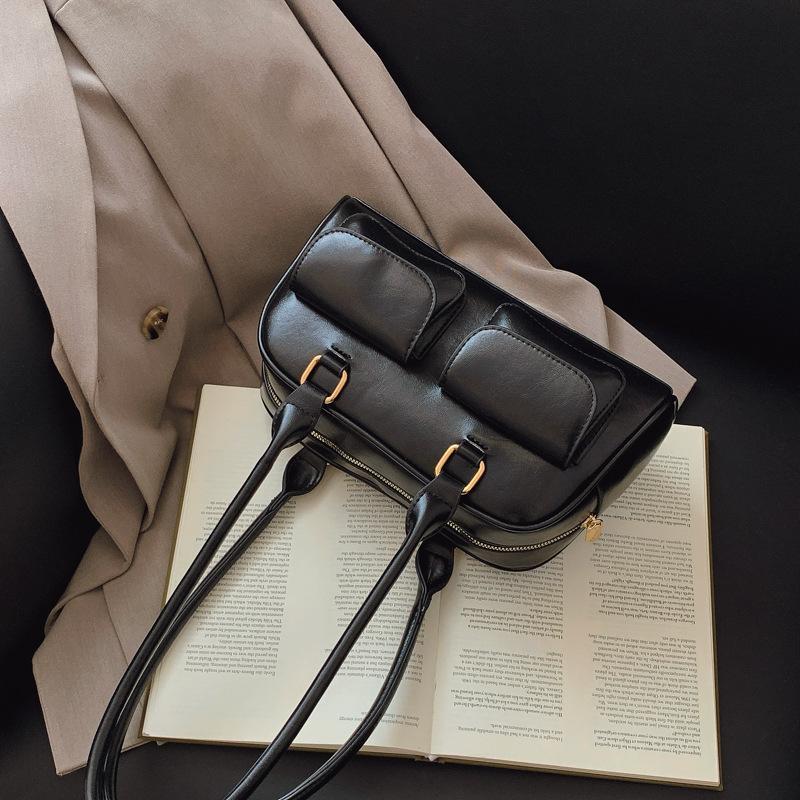 Stylish and Simple Underarm Bag, Bowling Bag, Women's 2025 New High-end Commuter Handbag, Casual Shoulder Bag