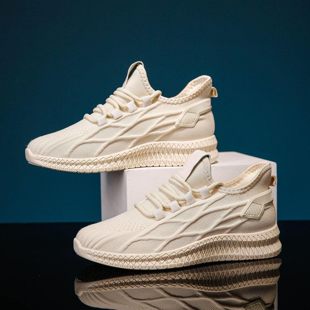 Trendy Waterproof Stain-Resistant Flyknit Shoes for All Seasons