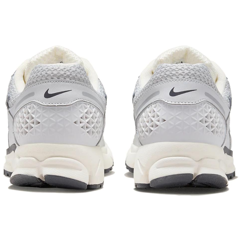 New Nike Zoom Vomero 5 Chrome HJ3758-001