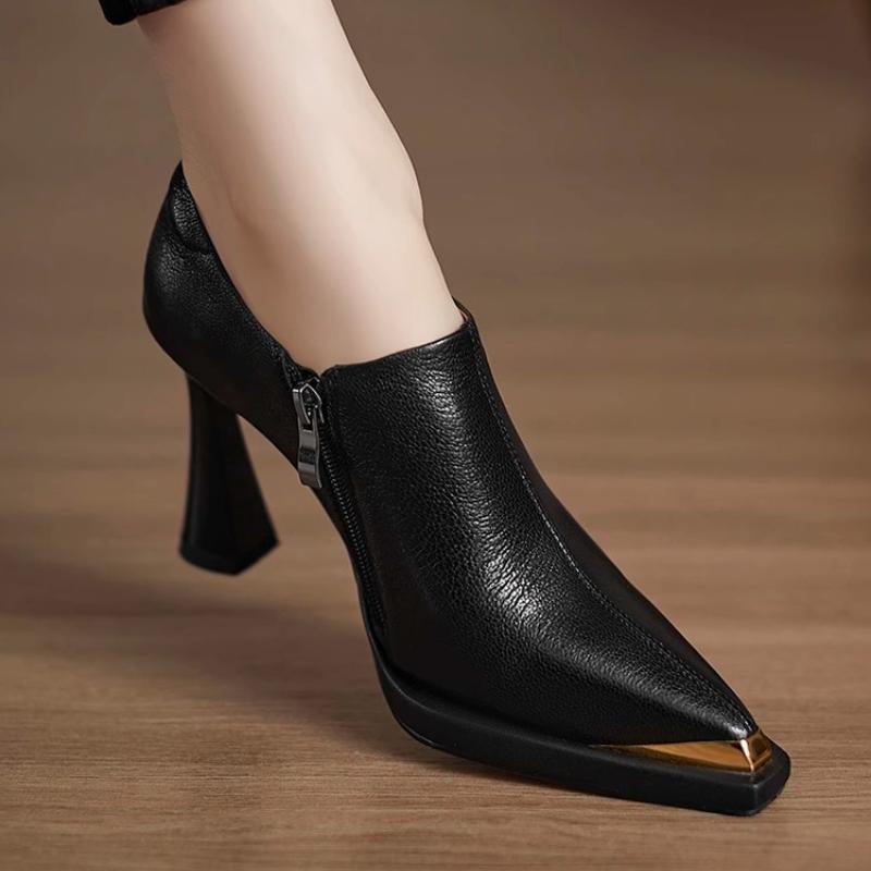 New Fashion Small Temperament High Heels Metal Iron Toe 2025 Small Shoes Commuter Single Shoes Block Heel