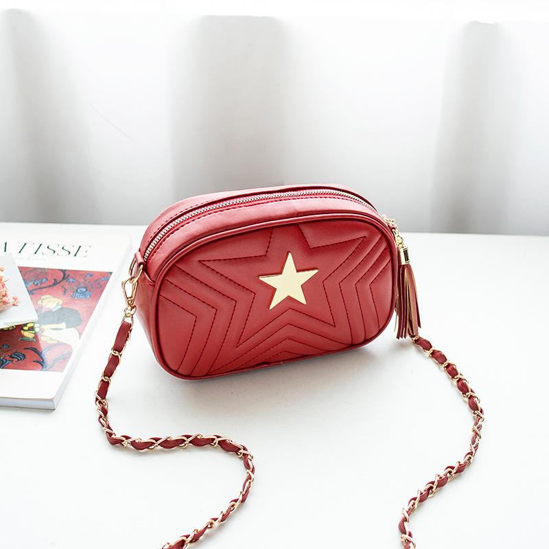 

Издание персонализированной сумки-цепочки с вышивкой в виде ромба, новинка лета 2024 года, сумка-мессенджер с бахромой и пятиконечной звездой