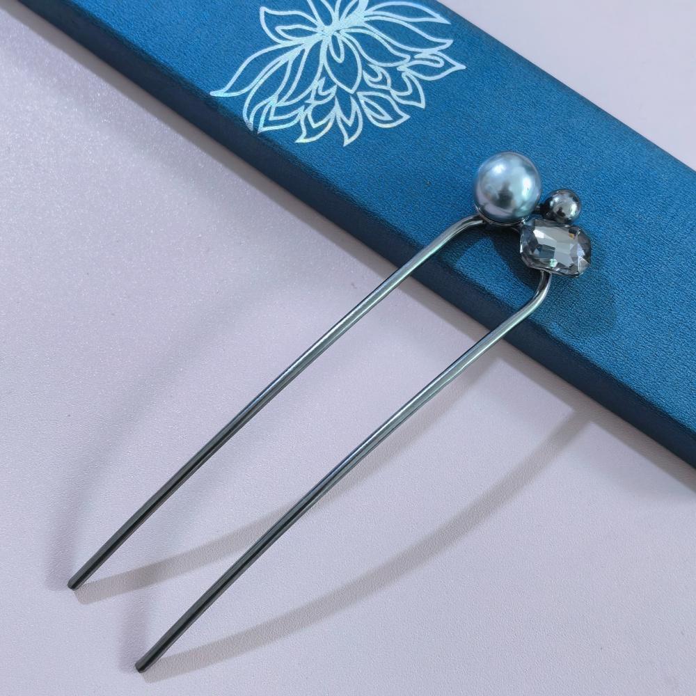 Vintage Floral Butterfly Hair Stick For Women Girls Metal U-shaped Hairpin Blue Crystal Hair Forks Updo Bun Hair Accessoriesge