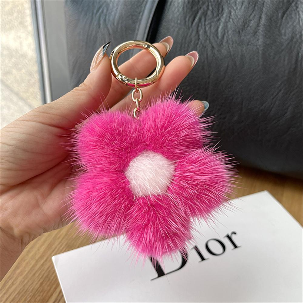 Cute Mink Fur Sunflower Pendant Keychain Real Mink Fur Sunflower Doll Charm Yoys Ornament Keyring Jewelry Pompom Pendant Gifts