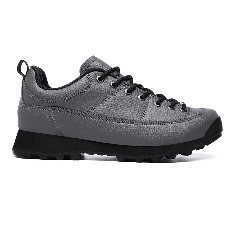 

Trendy Leather Shoes Hiking Men Walking Sports Luxury Climbing Hunting Camping Sneakers Mountain Outdoor Boots Waterproof 39 серый