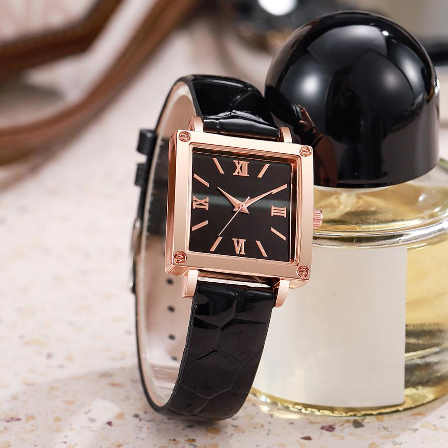 Fashion Styles Women's Quartz Wristwatches Top Brand Laides Watches Original Design Female Clock
