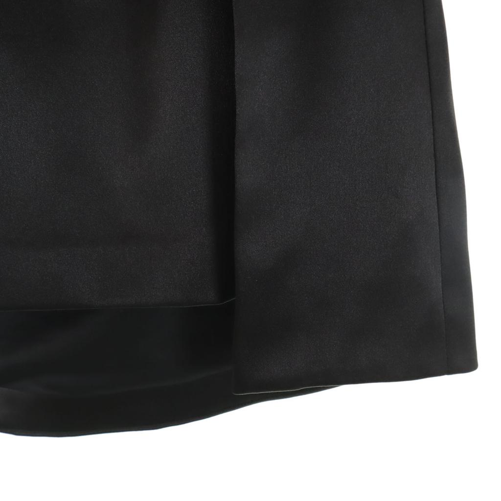 SNIDEL Minirock mit Rückendesign Schwarze Serie Rock und Shorts Damen Gebraucht