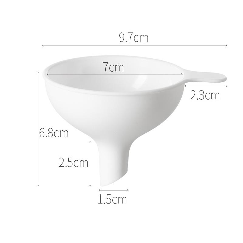 Functional Funnel Kitchen Oil Seasoning Liquid Dispensing Funnel Kitchen Tools Plastic Wide Mouth Funnel For Canning Spice Wine white