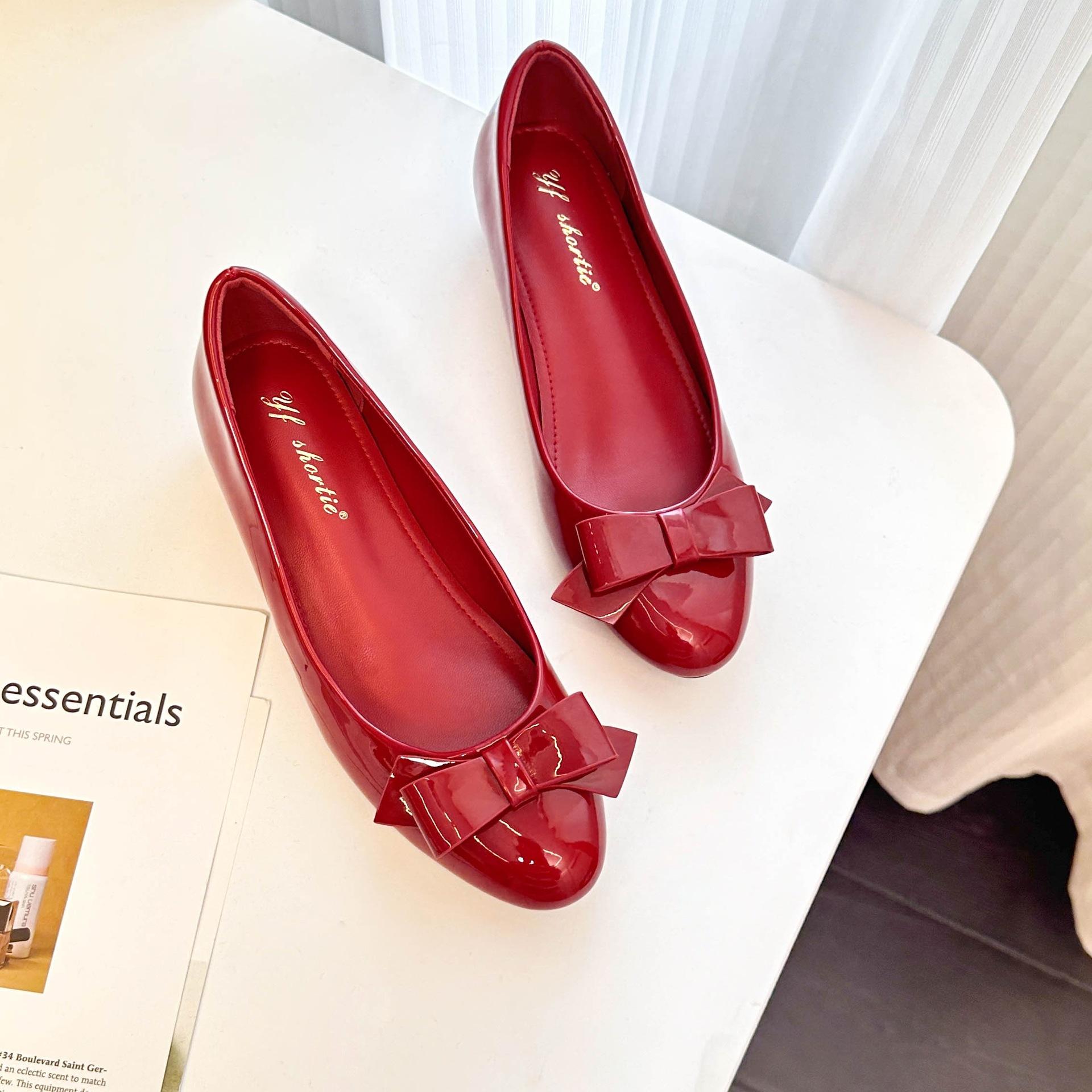 

Увеличение высоты 5 см бант круглый носок неглубокий вырез туфли-лодочки женские 2025 весна новые фея ветер лакированная кожа на одной педали мягкая подошва 39 красный