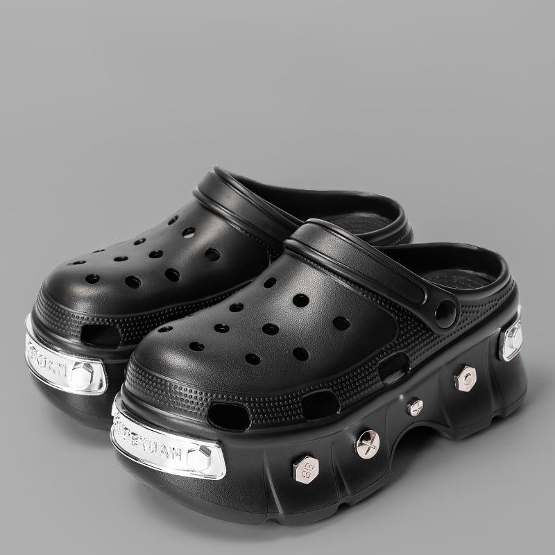 

Туфли на толстой подошве, увеличивающие рост, перфорированные, женская летняя нескользящая обувь в стиле панк с шипами на носках, пляжные сандалии 38-39EU/CN39-40 чёрный