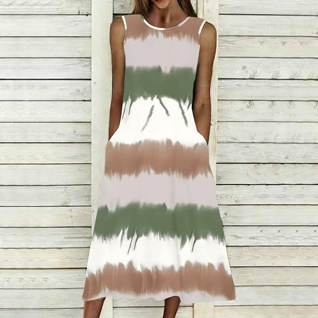 Plus Size Women Sleeveless Crew Neck Dress Romantic Bouquet Floral Flowy Calf Length Dress