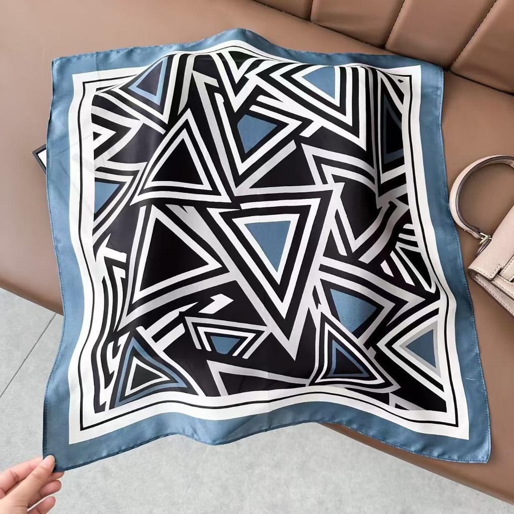 New Silk Silk Scarf Women's Spring Fashion Elegant Peony Plain Crepe Satin Silk Scarf 100% Mulberry Silk Square Scarf 53 Silk Scarf
