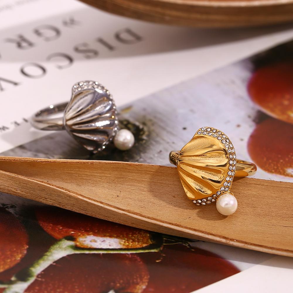 MamacitaSlay Exclusive Pearl Shell 316L Stainless Steel Ring Ocean Style Waterproof Jewelry Women's Charm 18K Gold Plated Ring