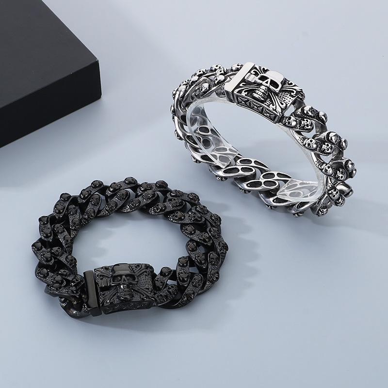 Domineering Retro Skull Men'S Titanium Steel Bracelet, Personalized Rock Punk Ghost Head Bracelet Accessories