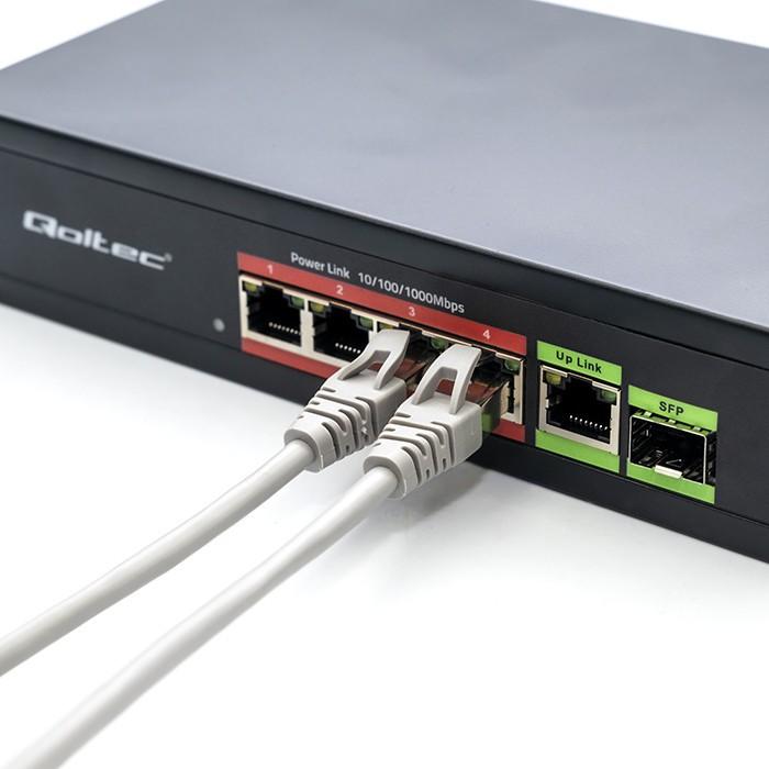 Ethernet PoE SWITCH 4x RJ45 PoE 1x RJ45Upli