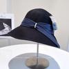 Zart und elegant Hepburn-Stil Perlgarn gefaltet Fischerhut Damen Sommer Outdoor Urlaub Sonnenschutz Strandhut