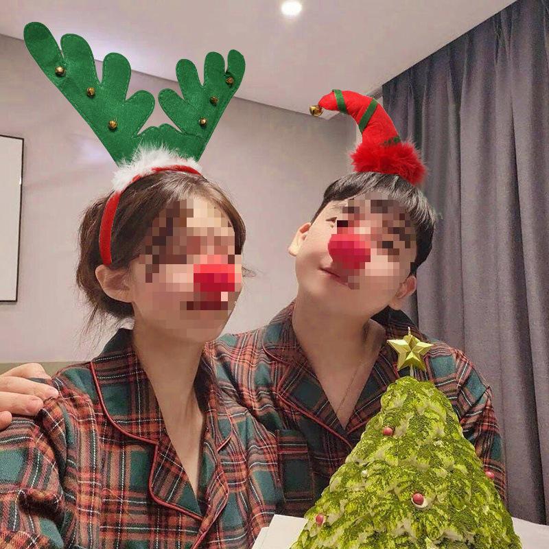 Christmas Tree Hat with Cute Santa Legs - Festive Headwear for Men & Women, Perfect Christmas Gift & Photo Prop