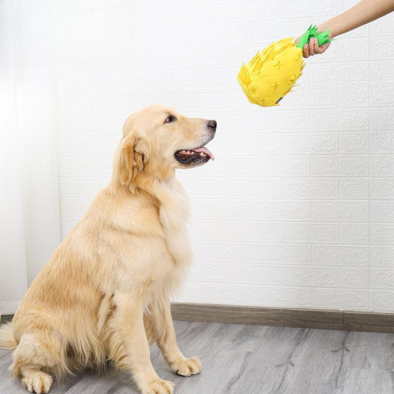Pineapple Snuffle Pet Toy Hide Food Puzzle Plush Dog Toy Squeaky Teeth Grinding Relieve Boredom Interactive Training Toy for Dogs Pet Daily Play
