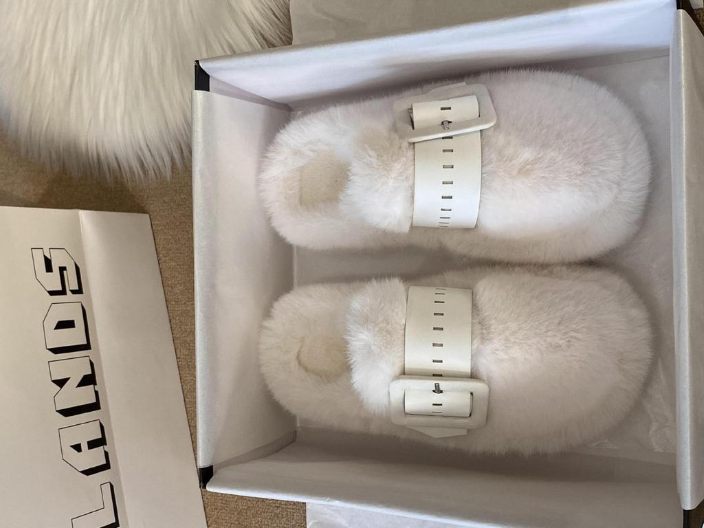 Baotou half slippers women's wear 2025 autumn and winter new Internet celebrity muffin thick bottom fluffy slippers foreign style warm cotton mop