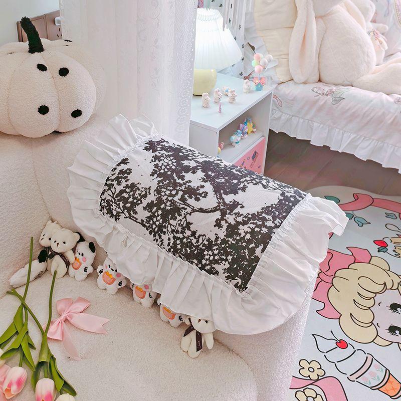 

Фритюрница с аэрогрилем, украшенная свежим тканевым декором Rhyme of Mori-Black + White Ruffles Around 45x45cm