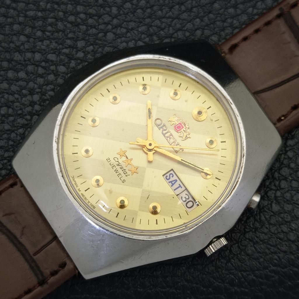 AUTOMATIC 46941 VINTAGE ORIENT CRYSTAL JAPAN MENS ORIGINAL DIAL WATCH A701891-5 R207-a701891
