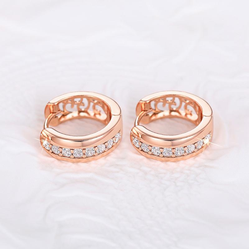 Rose Gold Color Hoop Earrings for Women Inlaid Shiny Crystal CZ Simple Elegant Girls Circle Earrings Statement Jewelry