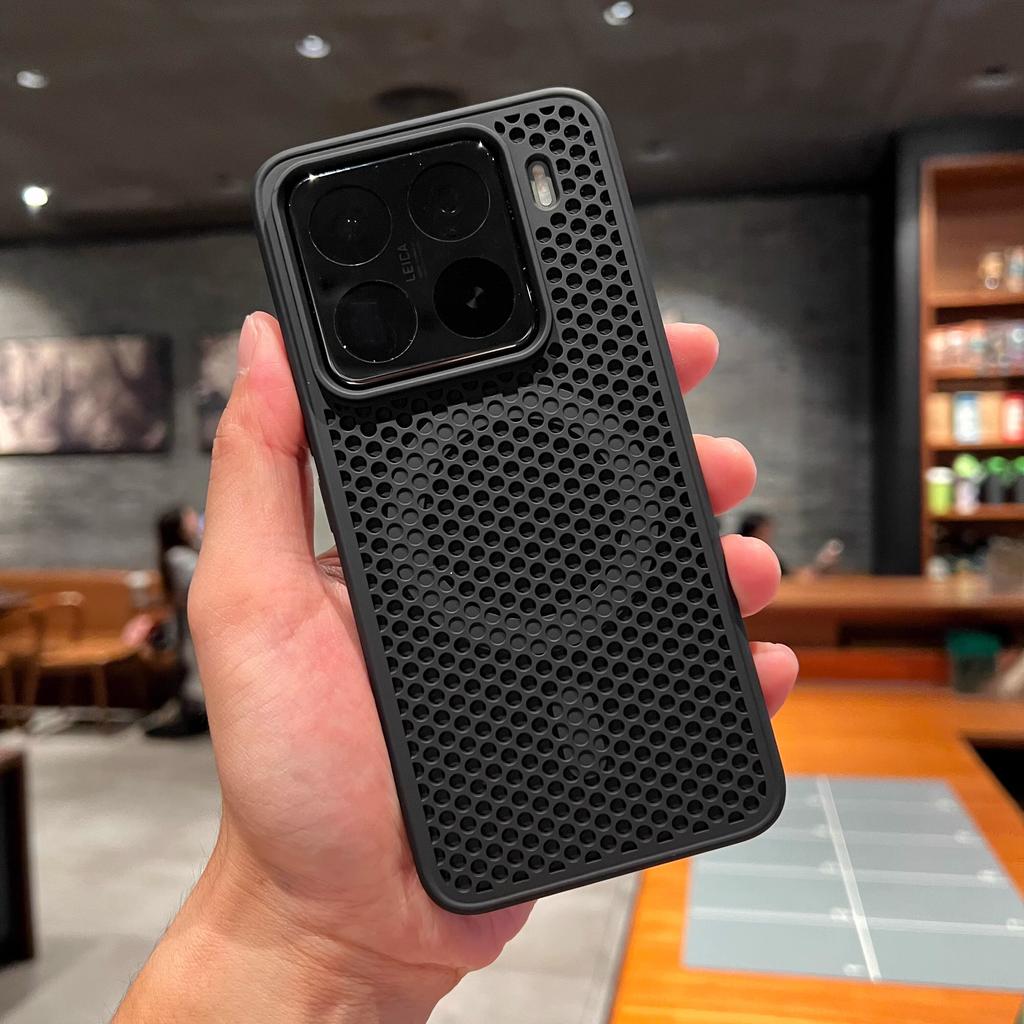 Coque Magnétique Dissipant la Chaleur Pour Xiaomi 17 Coque Trou d'Aération en Nid d'Abeille Couvercle de Charge Sans Fil Pour Xiaomi Mi 17 Coque Résistante aux Chocs