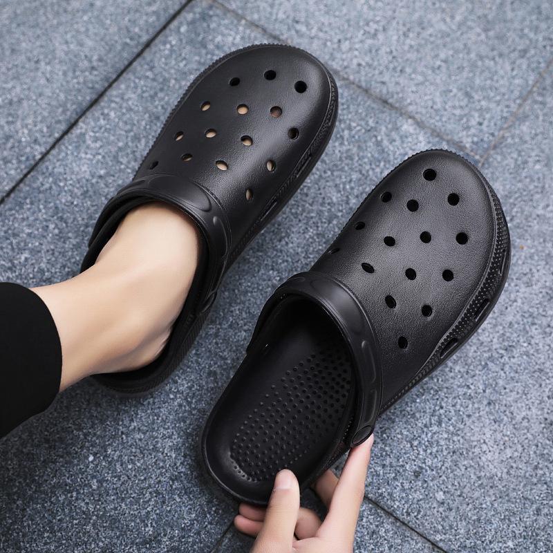 Men's XL Two-Way Summer Beach Sandals - Fashionable Outdoor Crocs