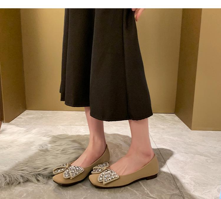 A2001-4 Women's Soft Sole Flat Mary Janes - Low Heel, Wide Fit, Plus Size