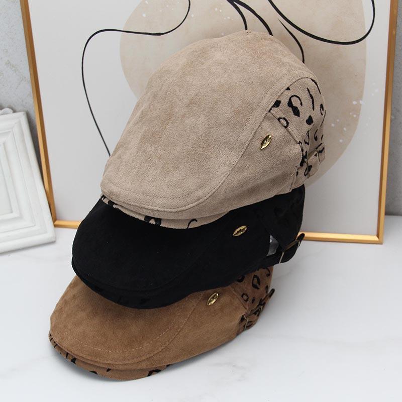 Retro deerskin velvet forward hat children autumn and winter leopard print contrasting color cap showing face small old money wind beret male trend