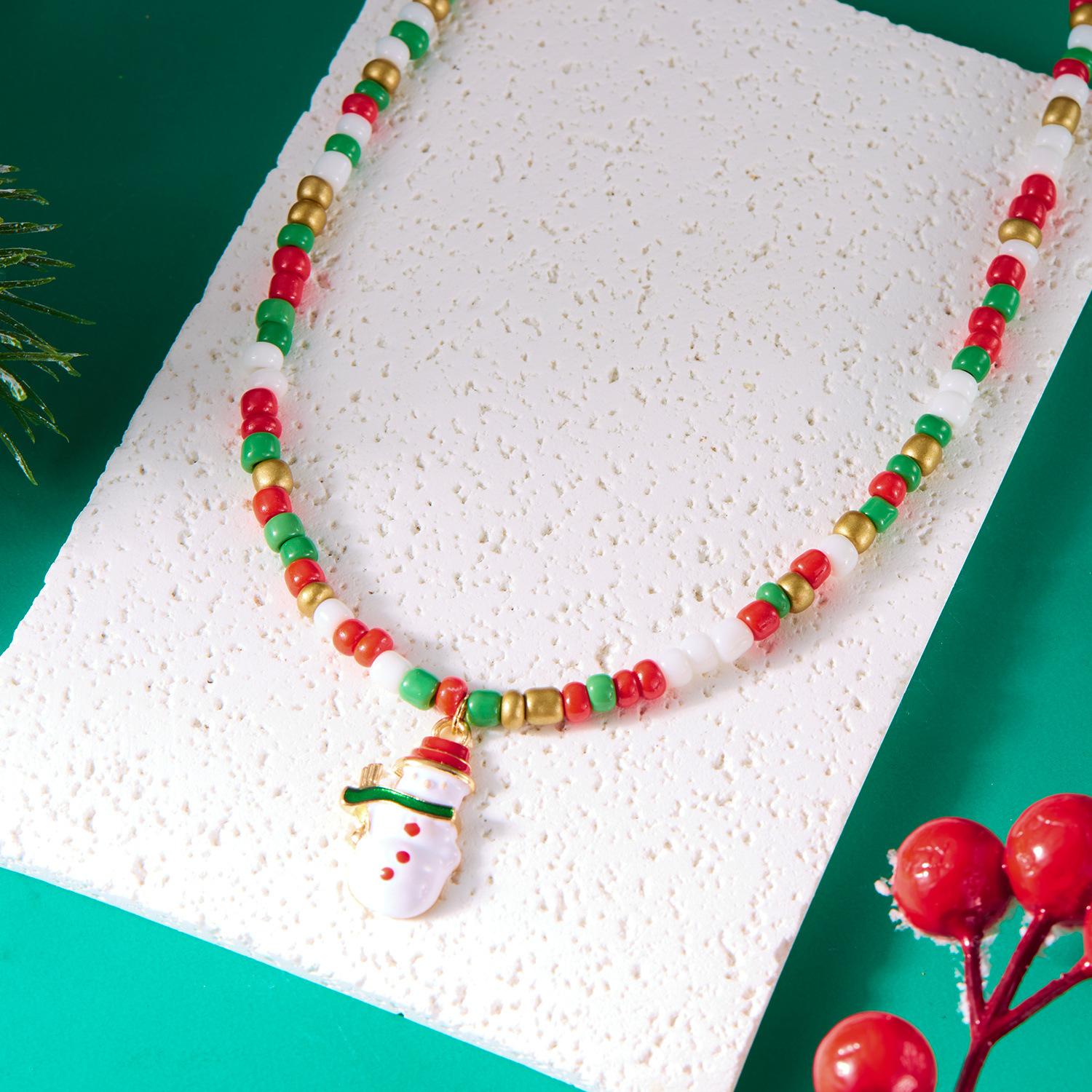 

1-Piece Snowman Seed Bead Necklace, Colorful Festive Snowman Pendant Jewelry, Cute Seed Bead Necklace for Women, Suitable for Ch MULTI&45cm