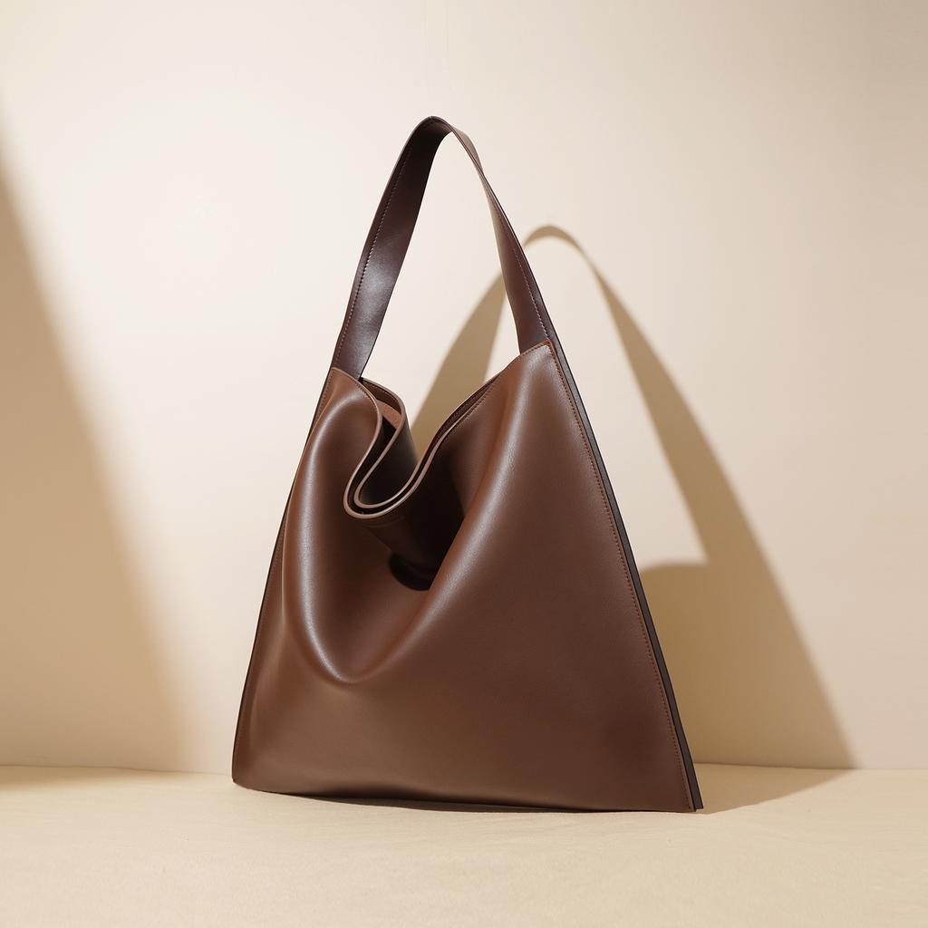 New Niche Design Simple Cowhide Shoulder Tote Bag Shopping Bag Bucket Bag Large Capacity Large Bag Women's Bag