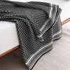 Nordic Knitted Blanket Luxury Bed End Towel Soft Casual Nap Shawl Designer Recommended Sofa Decorative Cover Include Pillowcase