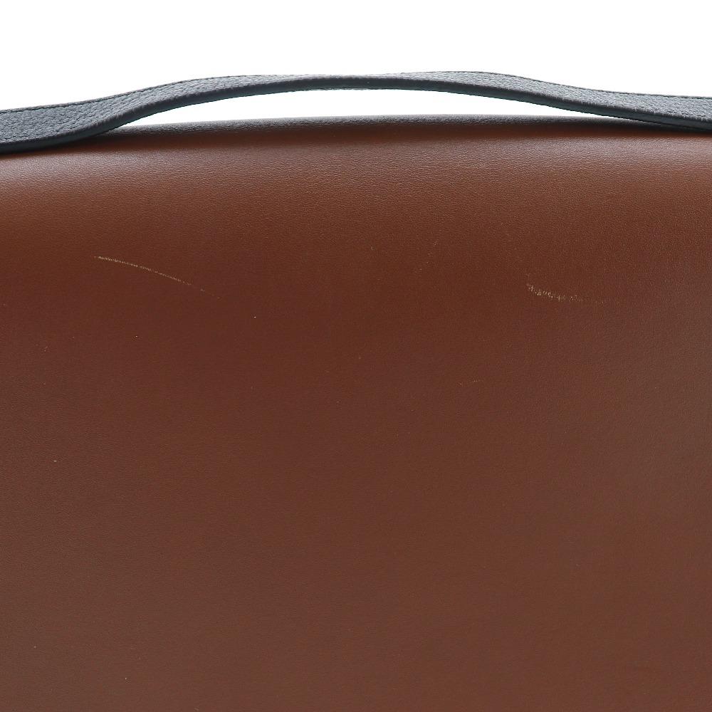 Burberry D-Ring Umhängetasche Farbe Braun / Schwarz Kalbsleder Damen Gebraucht