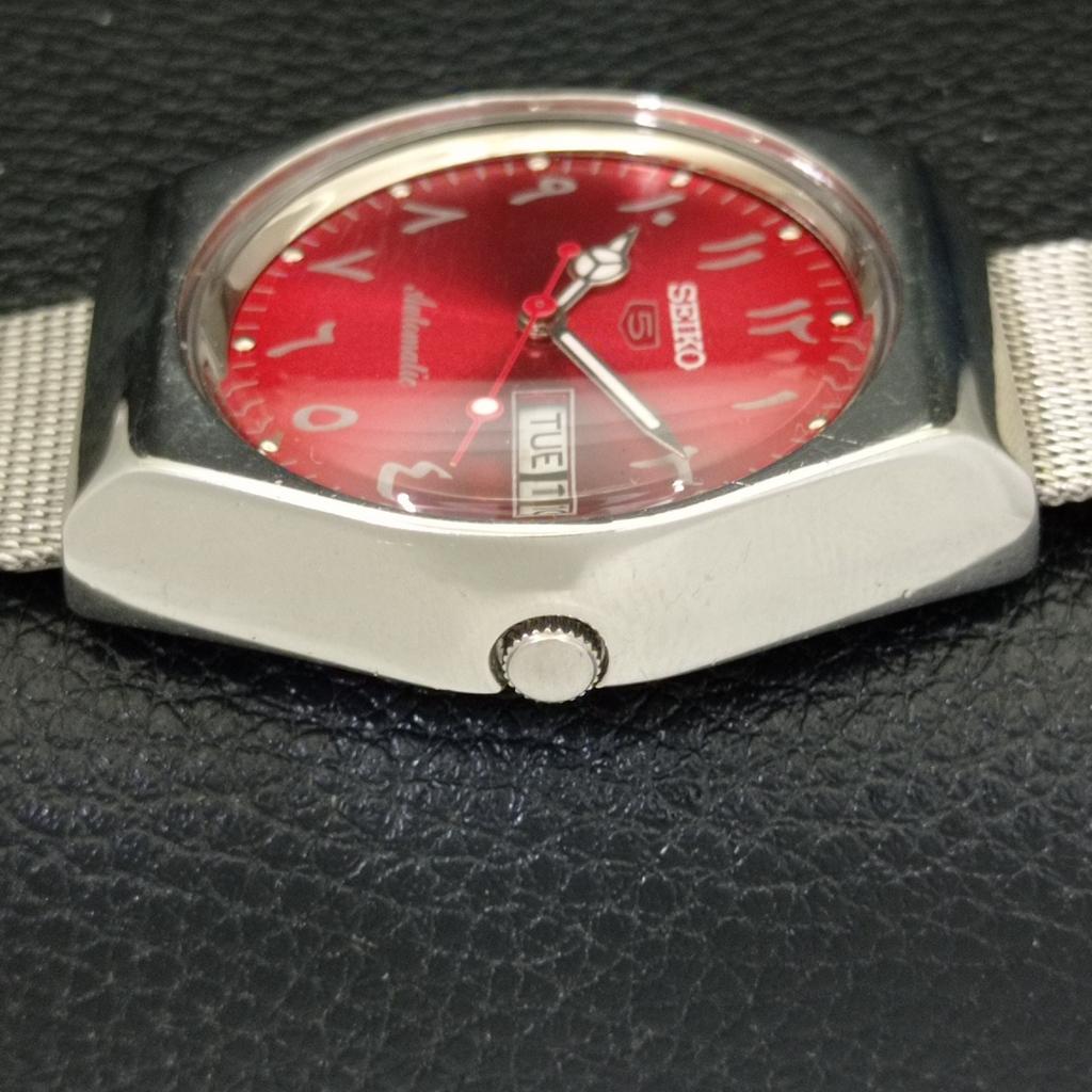 VINTAGE SEIKO 5 AUTOMATIC 6309A JAPAN MENS ARABIC RED COLOR DIAL WATCH A701664-5 R206c-a701664