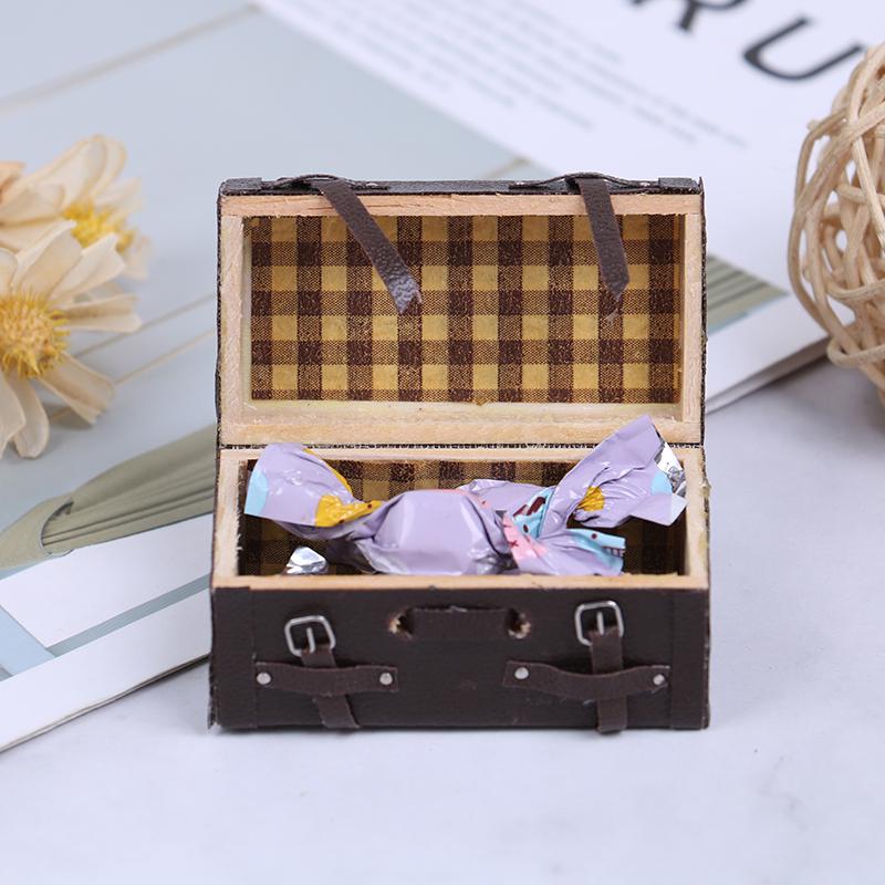 

1/12 Miniature Dollhouse Vintage Leather Wood Suitcase Luggage Classic Toys One Size