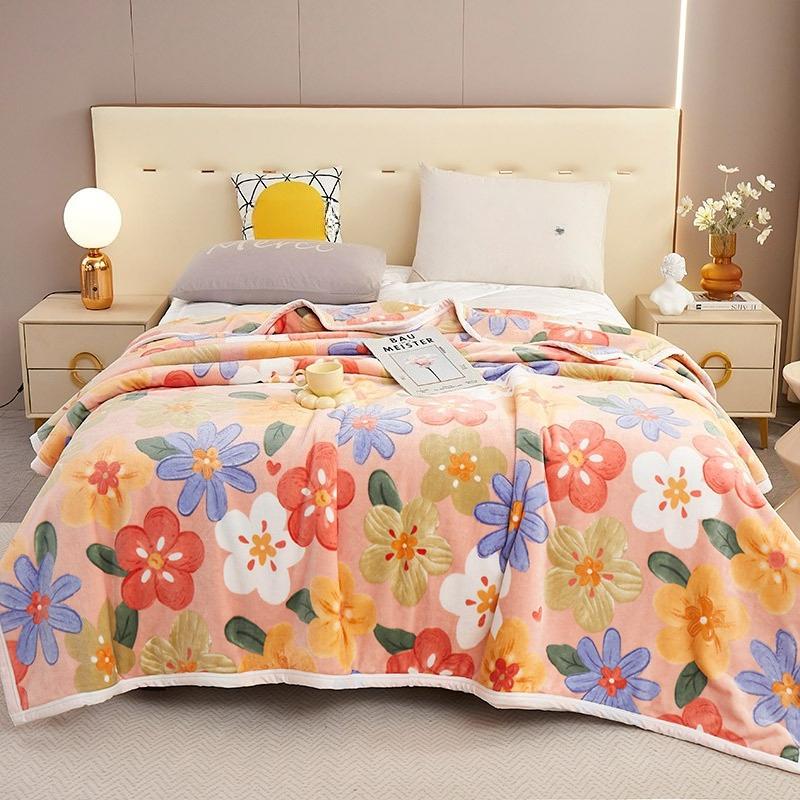 Thicken and Warm Plush Blanket Napping Flannel Blankets Active Printing and Dyeing Thin Quilt Floral Style Warm Bedspreads Large Size Bedclothes
