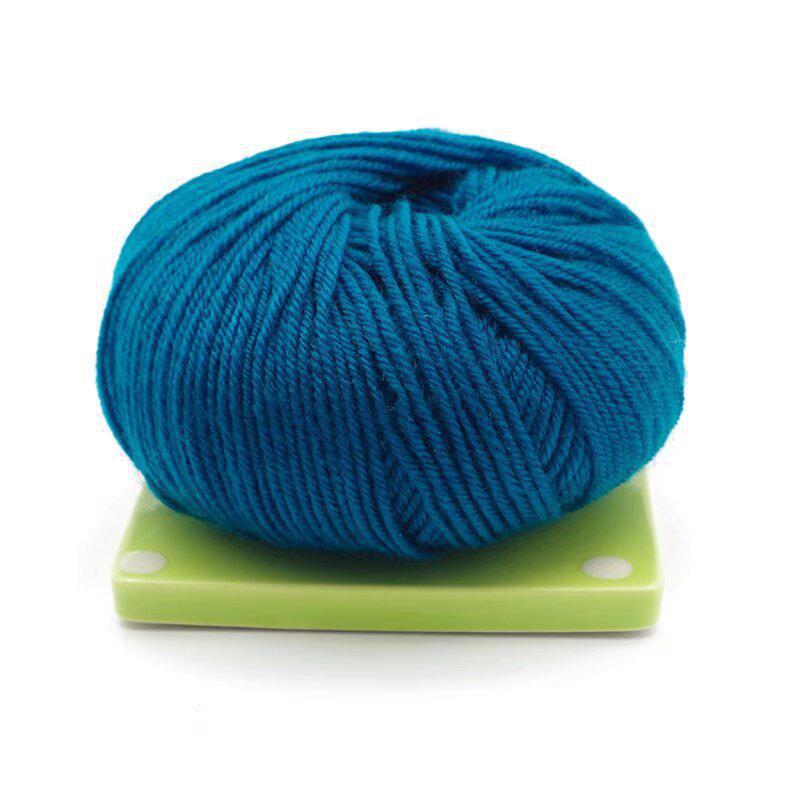 Acrylic Yarn Ball for Knitting Sweaters, Hooks, Shoes, Slippers, Hand-Woven Projects.