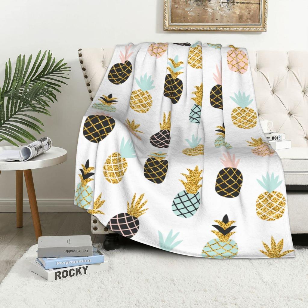Colored Pineapple Blanket Tropical Fruit Blanket Cartoon Style Flannel Comfort Blanket
