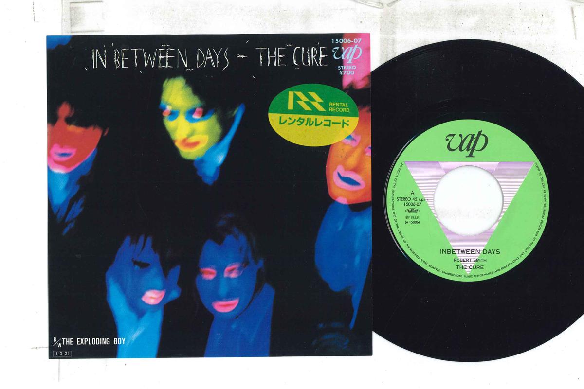 

7inch Record CURE - In Between Days / Exploding Boy 1500607 VAP 1985 Japan Rock Used