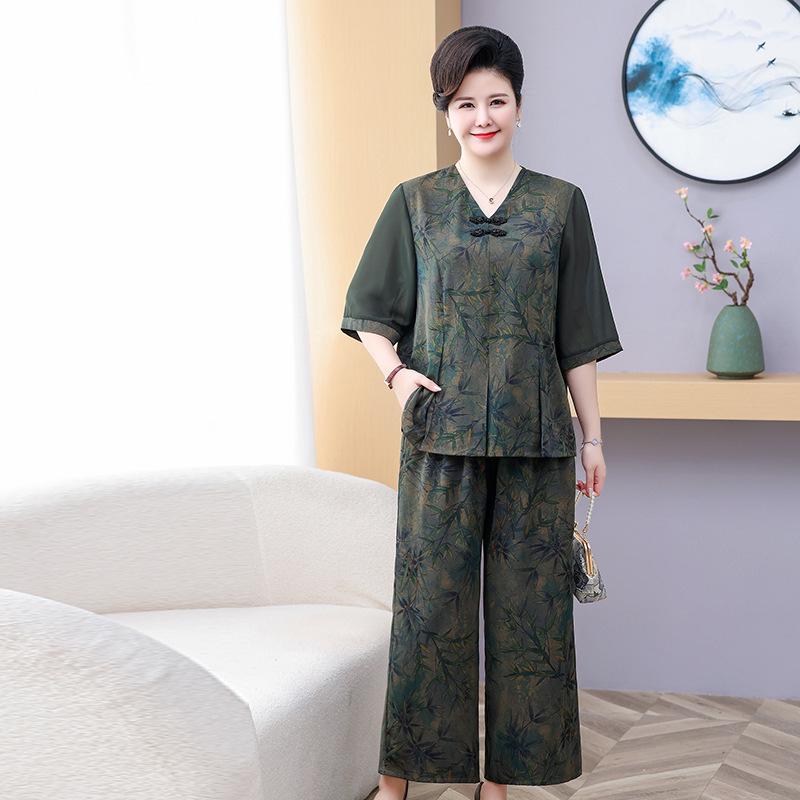 

Plus Size Chinese Print Two-Piece Summer Set for Middle-Aged & Elderly Women XXL