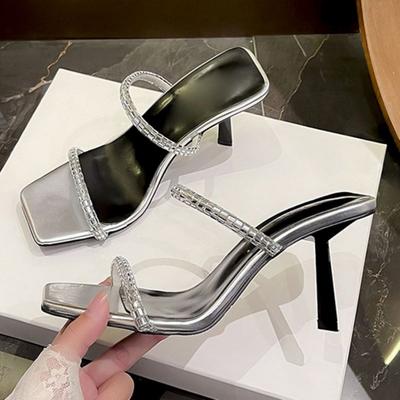 Mode Eilyken Neue Sommer Ausgeschnittene Kristall Diamant Damen Hausschuhe Mode Quadratische Zehenpartie Dünne Absätze Stripper Sandalen Schuhe