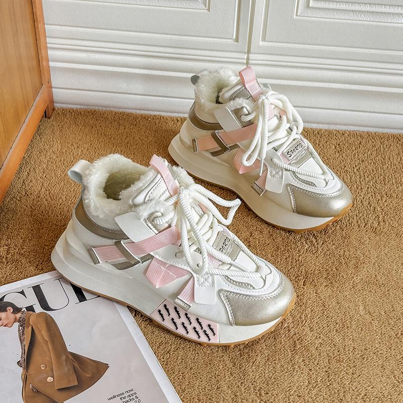 TUINANLE Women's Winter Sneakers Outdoor Anti-Slip Warm Plush Lined Running Shoes Casual Lace-Up Faux Leather Sports Shoes Plus Size for Female