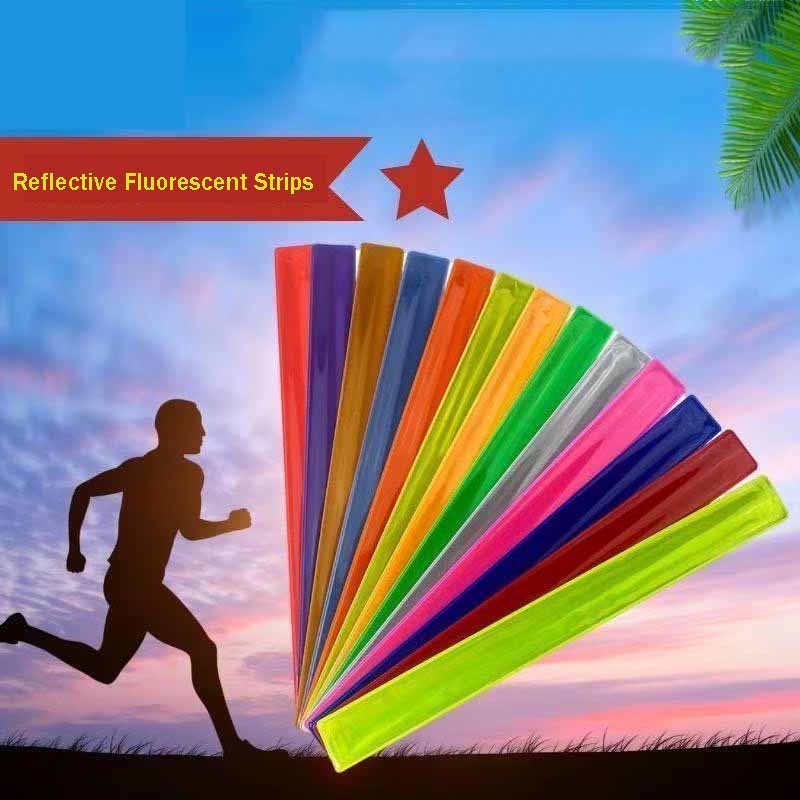 Braccialetto con Strisce Fluorescenti Riflettenti Cintura di Fissaggio per Gambe da Ciclismo Nastro Riflettente Attrezzatura da Esterno per Ciclismo Braccialetto di Avvertimento di Sicurezza
