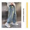 Lässige blaue Jeans-Hose für große Jungen