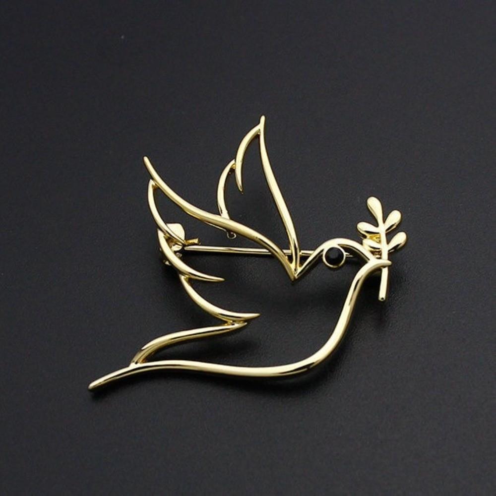 Minimalist Design Hollow Out Brooch Exquisite Design Niche Design Peace Dove Brooch Temperament Hollow Out Fashion Pin