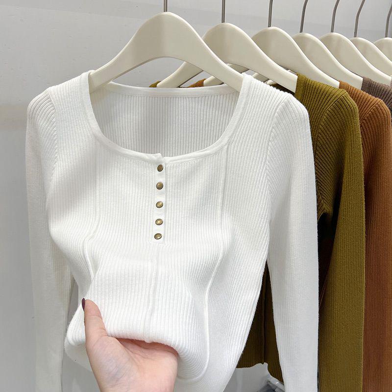 

Приталенный вязаный свитер с квадратным вырезом: Женский топ с длинным рукавом на осень/зиму One Size белый