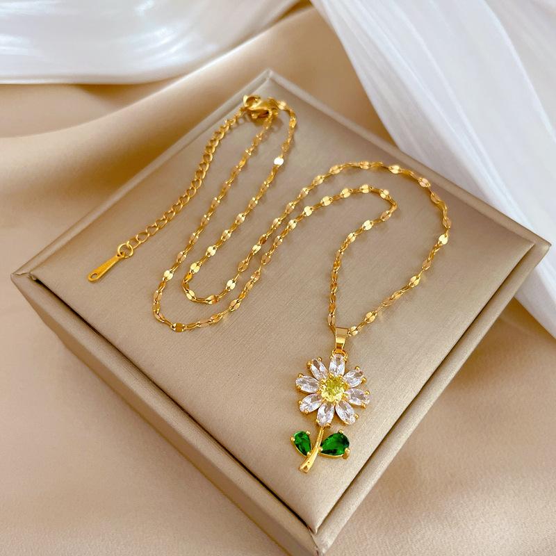 Zircon Flower Jewelry Set for Women 2023 New Fashion Cubic Zirconia Pendant Earrings Necklace