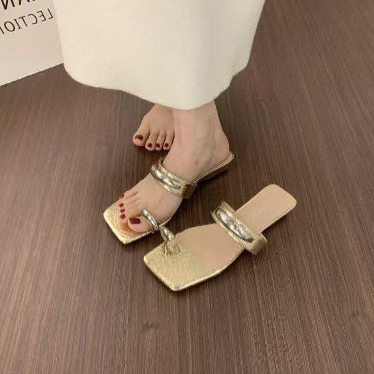 Coarse Heel French Metal Toe Slippers Women's Summer Wear 2025 New Beach Shoes Niche Square Head Cool Slippers Women