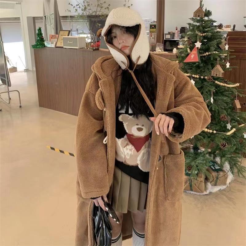 Women's Longhorn Button Lamb Wool Coat - 2023 Autumn/Winter, College Style, Warm, Hooded