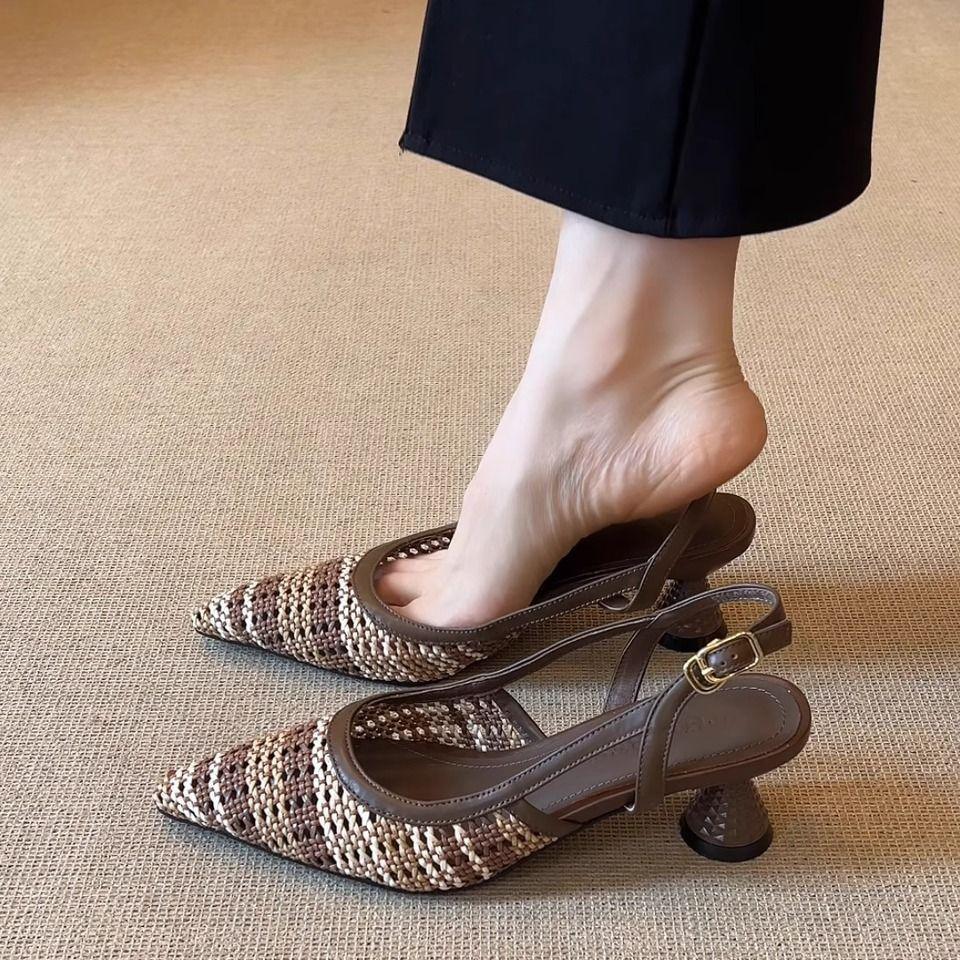 Stylish Hepburn Style Woven Pointed High-heeled Sandals Women's Summer Mesh Foreign Style Niche Thick Heel with Skirt Pointed Single Shoes